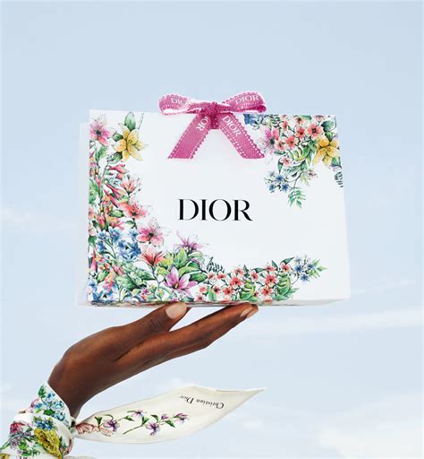 dior valentines|Dior Valentine's Day Gifts .